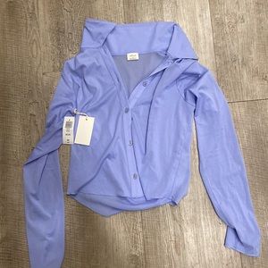 Pose mesh button up in soft iris